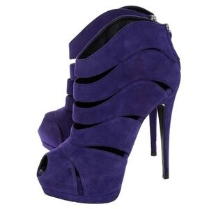 Giuseppe Zanotti Striking Royal Blue Heels